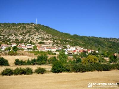 Valle del Río Ungría; trekking y aventura pedriza pirineo navarro viajes aventura